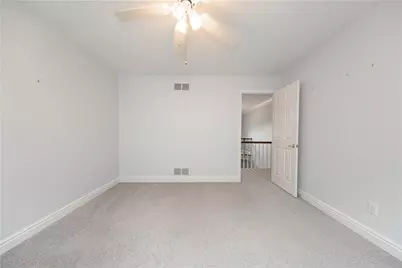 2615 Rossmoor Dr, Pittsburgh, PA 15241 - Photo 38