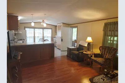 214 Baxter Ln, Center Township, PA 16001 - Photo 8