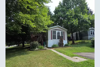 214 Baxter Ln, Center Township, PA 16001 - Photo 4