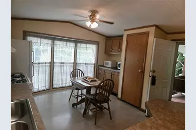 214 Baxter Ln, Center Township, PA 16001 - Photo 10