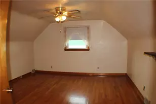 710 Center Ave, North Charleroi, PA 15022 - Photo 12