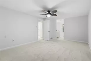 204 Summerfield Dr, Economy, PA 15005 - Photo 24