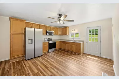 310 Madison Avenue, Sewickley Township, PA 15637 - Photo 2