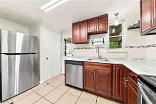 1538 Woodbine St, Pittsburgh, PA 15201 - Photo 12