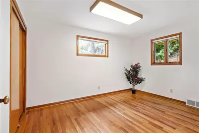 421 Clair Dr, Pittsburgh, PA 15241 - Photo 20