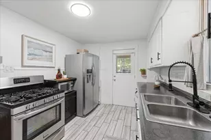 1305 Bellaire Pl, Pittsburgh, PA 15226 - Photo 4
