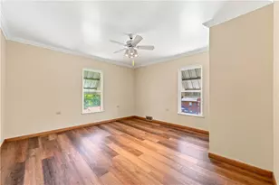 16 S 5th, Youngwood, PA 15697 - Photo 20