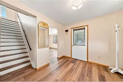 16 S 5th, Youngwood, PA 15697 - Photo 4