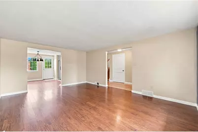 3832 Evergreen Drive, Monroeville, PA 15146 - Photo 4