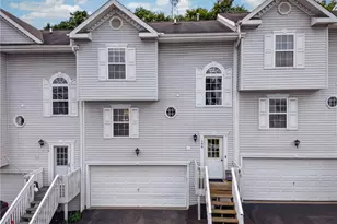 148 Mountain Dr, Carnegie, PA 15136 - Photo 1