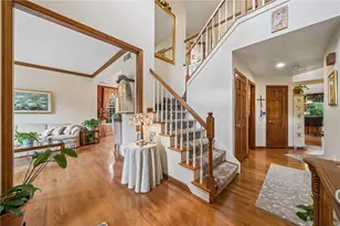 32 Hawthorne Ln, Penn Twp, PA 15642 - Photo 8