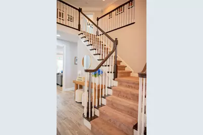 2 Presidential Ln, Adams Township, PA 16059 - Photo 4