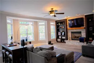 2 Presidential Ln, Adams Township, PA 16059 - Photo 10