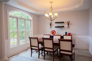 2 Presidential Ln, Adams Township, PA 16059 - Photo 6