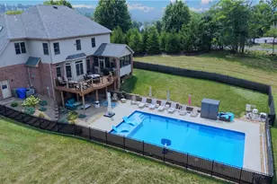 2 Presidential Ln, Adams Township, PA 16059 - Photo 34