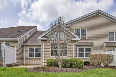 254 Patriot Ln, Economy, PA 15042 - Photo 4