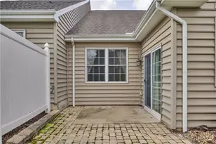 254 Patriot Ln, Economy, PA 15042 - Photo 6
