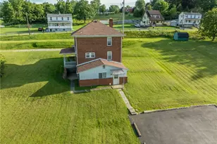 510 Brick Ln, Derry Township, PA 15661 - Photo 36