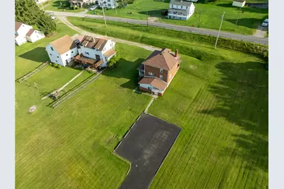 510 Brick Ln, Derry Township, PA 15661 - Photo 6