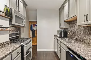 5912 Douglas St, Pittsburgh, PA 15217 - Photo 16