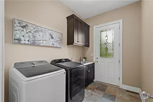 9807 Sumner Dr, Pittsburgh, PA 15101 - Photo 20