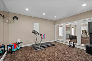 9807 Sumner Dr, Pittsburgh, PA 15101 - Photo 32