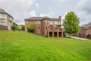 9807 Sumner Dr, Pittsburgh, PA 15101 - Photo 42