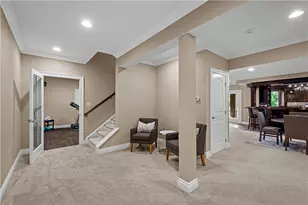 9807 Sumner Dr, Pittsburgh, PA 15101 - Photo 34