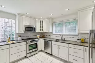 5442 Beacon St, Pittsburgh, PA 15217 - Photo 8