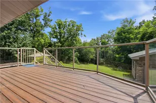 2072 Outlook Dr, Pittsburgh, PA 15241 - Photo 22