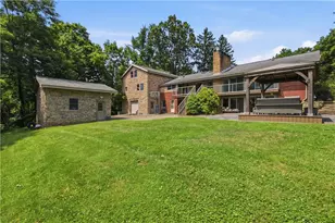 2072 Outlook Dr, Pittsburgh, PA 15241 - Photo 26