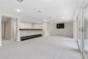 2072 Outlook Dr, Pittsburgh, PA 15241 - Photo 38