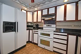 276 Ringold Ave, Green Tree, PA 15205 - Photo 12