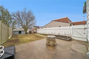 308 Alexander Ave, Greensburg, PA 15601 - Photo 22
