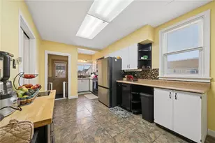 308 Alexander Ave, Greensburg, PA 15601 - Photo 6