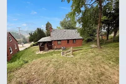 1491 Hollyrood Rd, Pittsburgh, PA 15227 - Photo 26