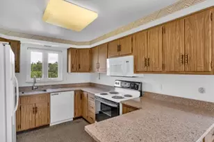 107 Greenridge Dr, Carroll Twp, PA 15063 - Photo 12