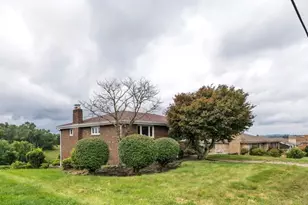 107 Greenridge Dr, Carroll Twp, PA 15063 - Photo 4