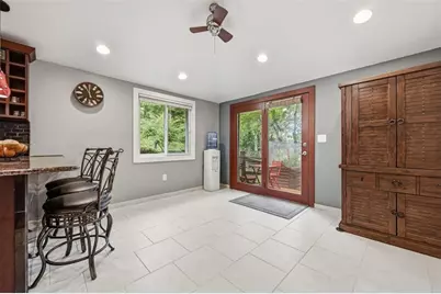 2156 Reis Run Rd, Pittsburgh, PA 15237 - Photo 12