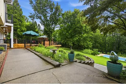 2156 Reis Run Rd, Pittsburgh, PA 15237 - Photo 36