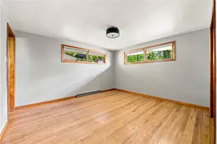 708 Florida Ave, Jeannette, PA 15644 - Photo 24