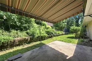 708 Florida Ave, Jeannette, PA 15644 - Photo 36