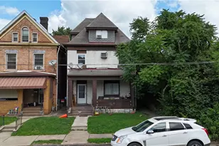 615 Sunnyside Ave, East McKeesport, PA 15112 - Photo 1