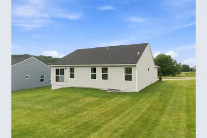 5148 Bentgrass Dr, Hempfield Township, PA 15601 - Photo 26