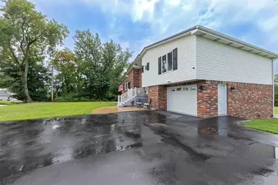 1207 Lewis Ave., Hempfield Township, PA 15644 - Photo 2