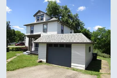 913 Locust Ave, South Strabane, PA 15301 - Photo 2