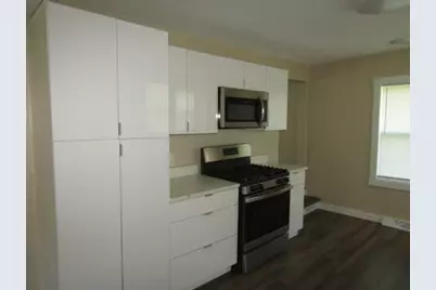 913 Locust Ave, South Strabane, PA 15301 - Photo 10