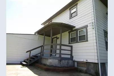 913 Locust Ave, South Strabane, PA 15301 - Photo 6