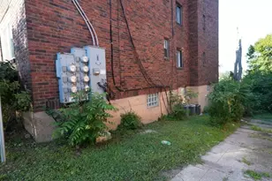 2251 Brownsville Rd, Pittsburgh, PA 15210 - Photo 30