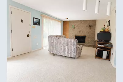 1427 Pacific Avenue, Harrison Township, PA 15065 - Photo 4